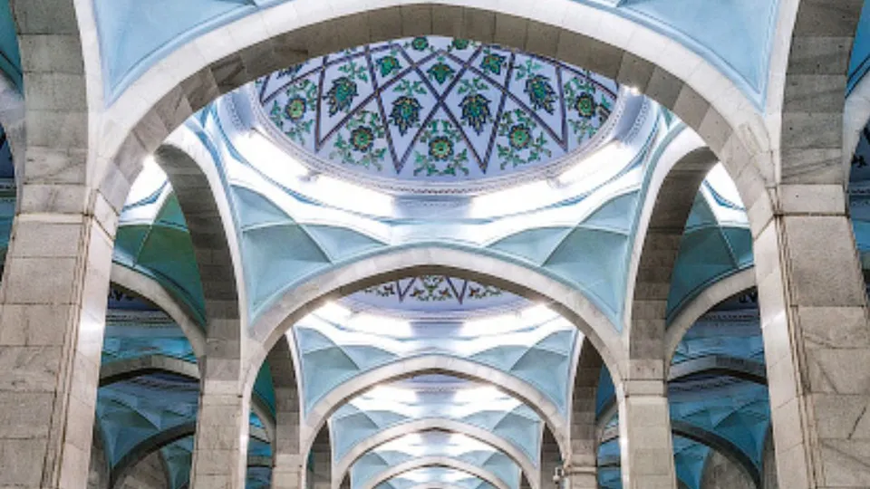 Volte decorate nella metropolitana di Tashkent